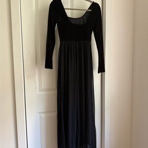 Elegant Black Long Sleeve Dress